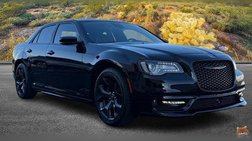 2022 Chrysler 300 S V8
