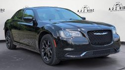 2019 Chrysler 300 Touring