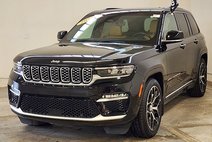 2022 Jeep Grand Cherokee Summit