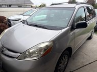 2009 Toyota Sienna LE