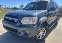 2005 Toyota Sequoia SR5
