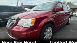 2015 Chrysler Town and Country LX