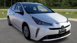 2022 Toyota Prius LE