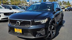 2025 Volvo XC40 B5 Core Bright Theme