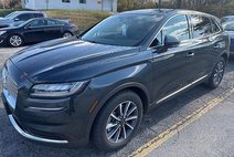 2022 Lincoln Nautilus Standard