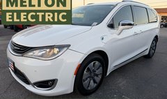 2018 Chrysler Pacifica Hybrid Limited
