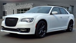 2023 Chrysler 300 S V8