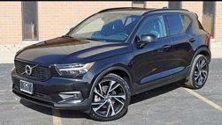 2021 Volvo XC40 T5 R-Design