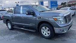 2017 Nissan Titan SV