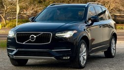 2016 Volvo XC90 T6 Momentum