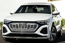 2024 Audi Q8 Sportback e-tron quattro Premium Plus S line