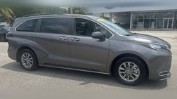 2023 Toyota Sienna XLE