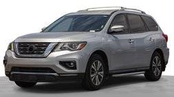 2017 Nissan Pathfinder SV