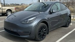 2023 Tesla Model Y Base
