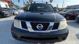 2006 Nissan Pathfinder LE