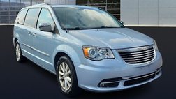 2016 Chrysler Town and Country Limited Platinum