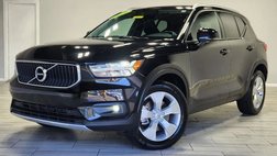 2022 Volvo XC40 T5 Momentum