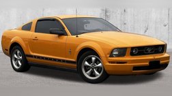 2007 Ford Mustang Deluxe