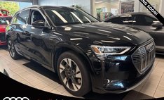 2023 Audi e-tron quattro Premium Plus