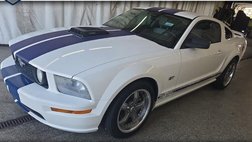 2006 Ford Mustang GT Deluxe