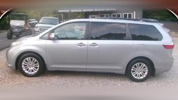 2016 Toyota Sienna XLE Premium 8-Passenger