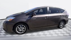 2016 Toyota Prius v Two