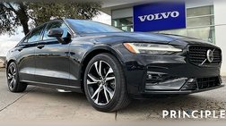 2023 Volvo S60 B5 Core Dark Theme