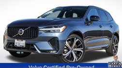 2023 Volvo XC60 B6 Ultimate Dark Theme