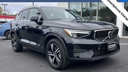 2025 Volvo XC40 B5 Core Bright Theme