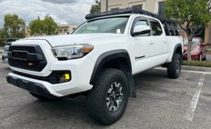 2017 Toyota Tacoma SR5