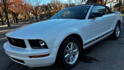 2007 Ford Mustang V6 Deluxe