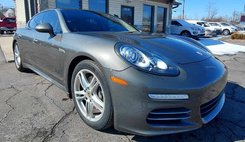 2015 Porsche Panamera 4