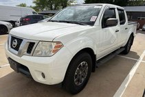 2019 Nissan Frontier Desert Runner