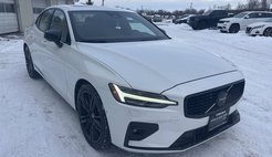 2024 Volvo S60 B5 Plus Black Edition