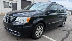 2015 Chrysler Town and Country Touring
