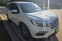 2017 Honda Pilot EX