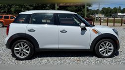 2011 MINI Cooper Countryman Base