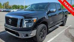 2017 Nissan Titan SL