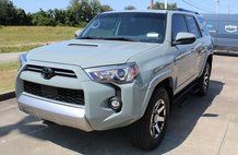 2023 Toyota 4Runner TRD Off-Road