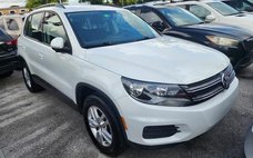 2015 Volkswagen Tiguan SE