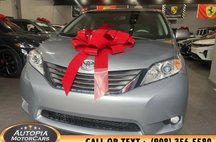 2014 Toyota Sienna XLE
