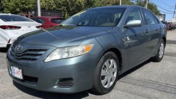 2010 Toyota Camry LE