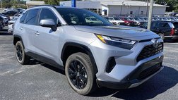2022 Toyota RAV4 Hybrid SE