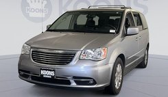 2016 Chrysler Town and Country Touring