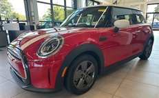 2023 MINI Hardtop Cooper