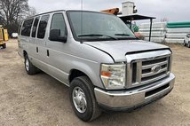 2010 Ford E-Series E-350 XLT