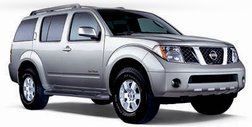 2005 Nissan Pathfinder XE 4WD