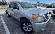 2010 Nissan Titan SE