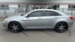 2013 Chrysler 200 LX