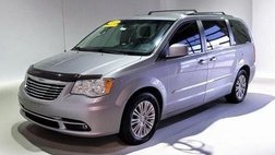2015 Chrysler Town and Country Touring-L